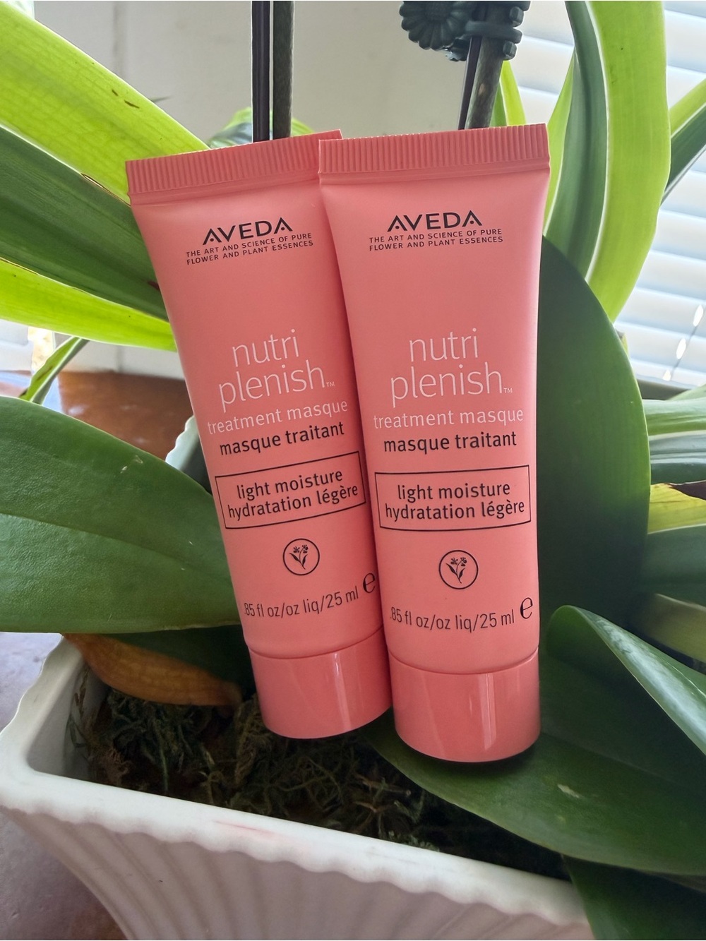 Bundle , 2 AVEDA Nutriplenish Light Moisture Treatment Masque - Pink Twin Tubes